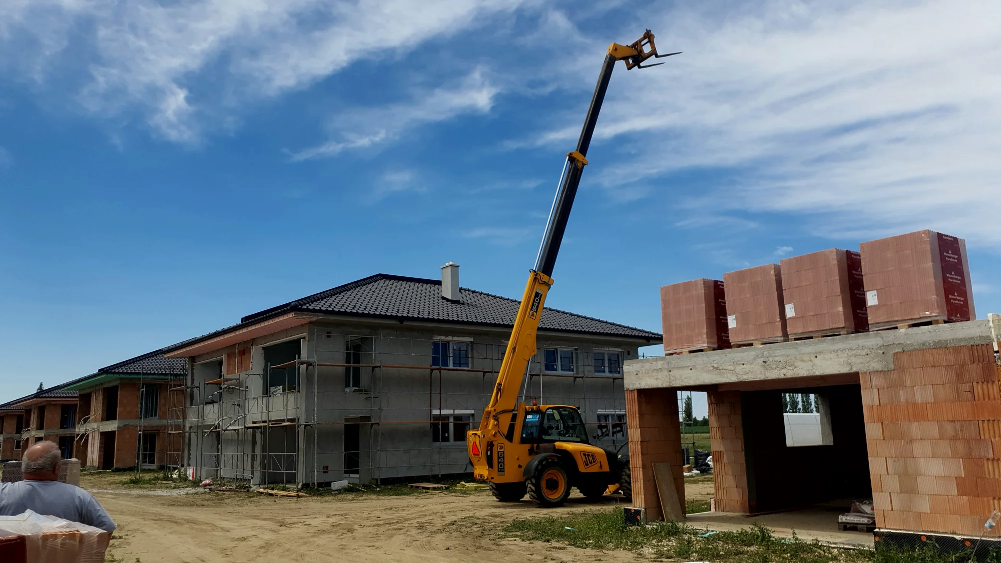 Prenájom teleskopického nakladača JCB — fotka 4